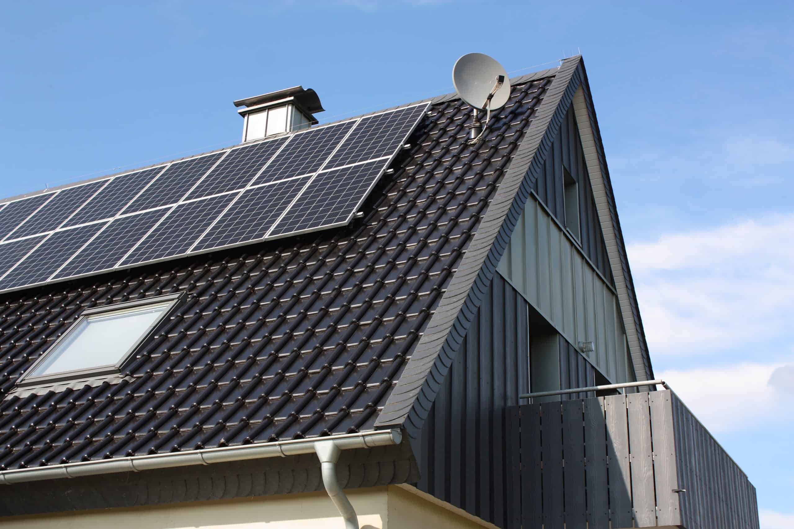 Solar Shingles & Panels